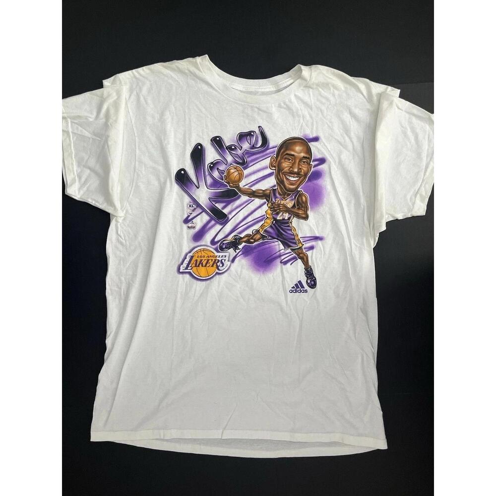 Kobe Bryant Rare Cartoon T-Shirt Los Angeles Lakers Mens Xl
